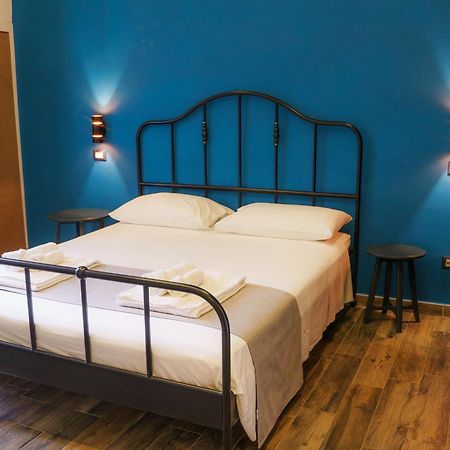 Chiatamone Relais Apartment Naples Luaran gambar