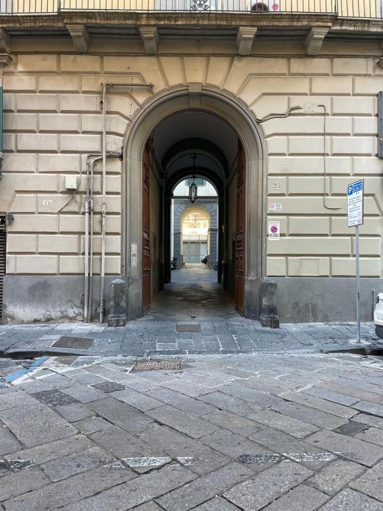 Chiatamone Relais Apartment Naples Luaran gambar